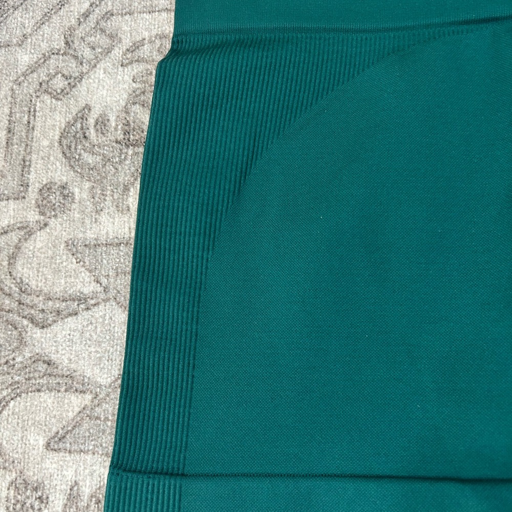 SET Active Emerald Green Bike Shorts - Picture 4 of 4
